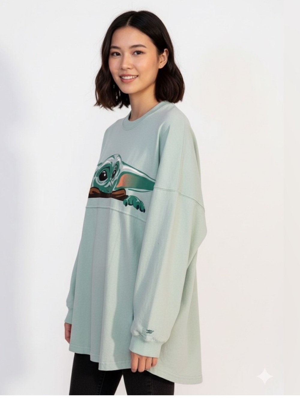 Disney Star Wars The Mandalorian Grogu Green Spirit Jersey Size XSmall